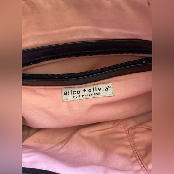 Alice & Olivia x Payless , black faux leather clutch & removable wristlet . - Picture 6 of 6